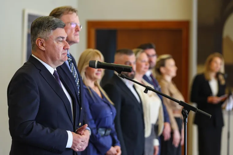 Milanović odlikovao Miočića: Stopala Stipine supruge privukla veliku pažnju