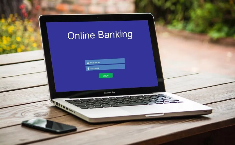 Prevaranti bez problema dolaze do tuđeg novca: Ovo je 30 najčešćih online prevara