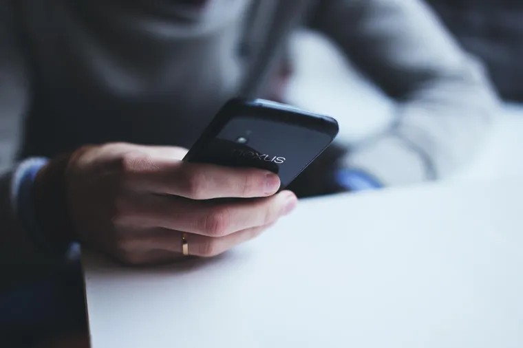 Prevaranti bez problema dolaze do tuđeg novca: Ovo je 30 najčešćih online prevara