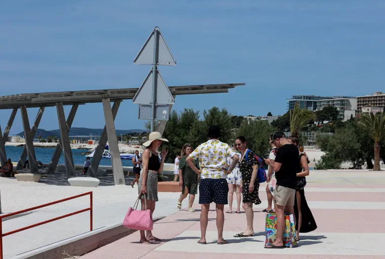 Sunce, more i žnjanska vibra: Pogledajte kako izgleda dan na novoj splitskoj plaži