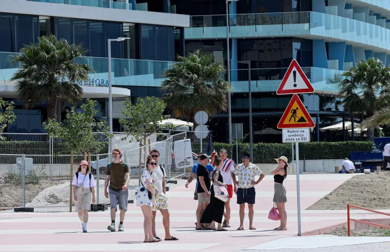 Sunce, more i žnjanska vibra: Pogledajte kako izgleda dan na novoj splitskoj plaži