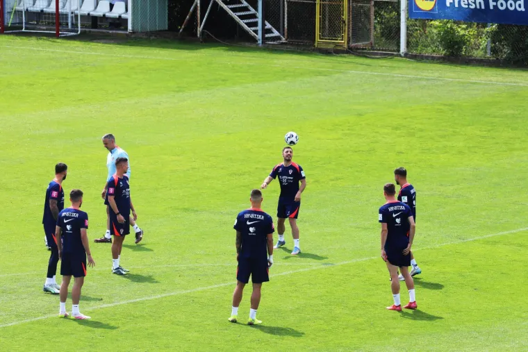 Hrvatska odradila posljednji trening prije važne utakmice: Sve oči uperene u Modrića