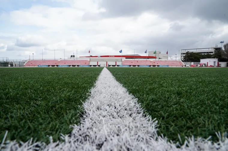 Sreća da Vatreni ne igraju na ovom stadionu: Iznad glava bi im letjeli - avioni