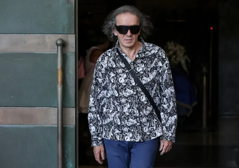 Poznati zavijeni u crno: Posljednji ispraćaj glazbene legende