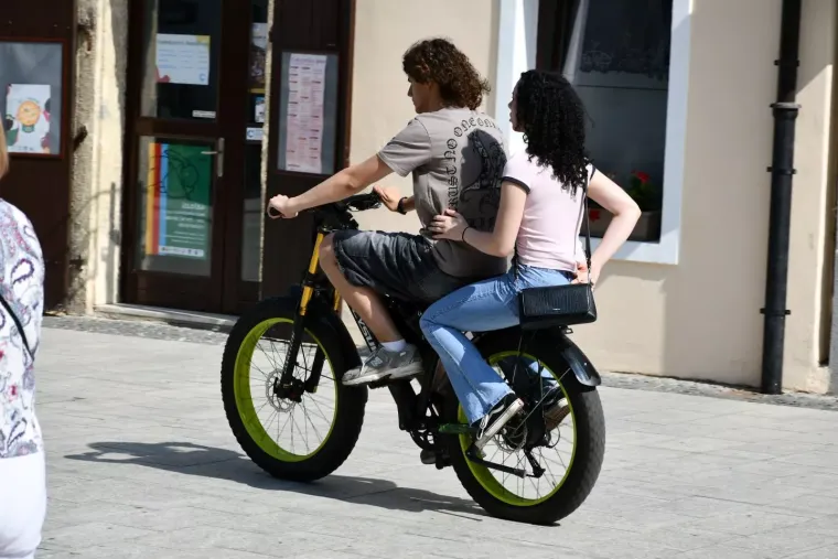 Svi su gledali samo u nju: Ljepotica iz Čakovca u ljetnoj haljini ukrala show