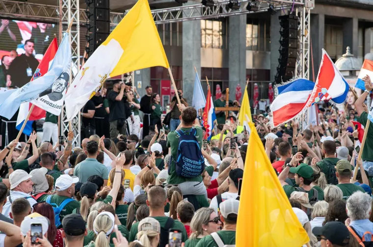 Nestvarni prizori iz Zagreba: Ovo nije nikakav prosvjed! Ovako izgleda 'hrvatski Camino'