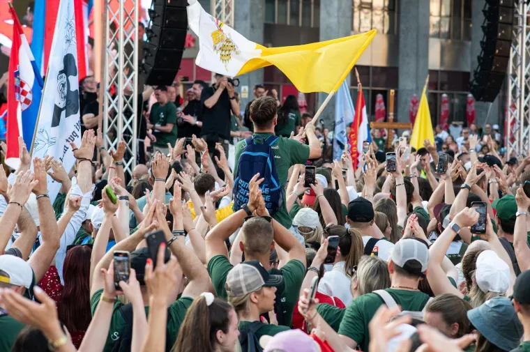 Nestvarni prizori iz Zagreba: Ovo nije nikakav prosvjed! Ovako izgleda 'hrvatski Camino'