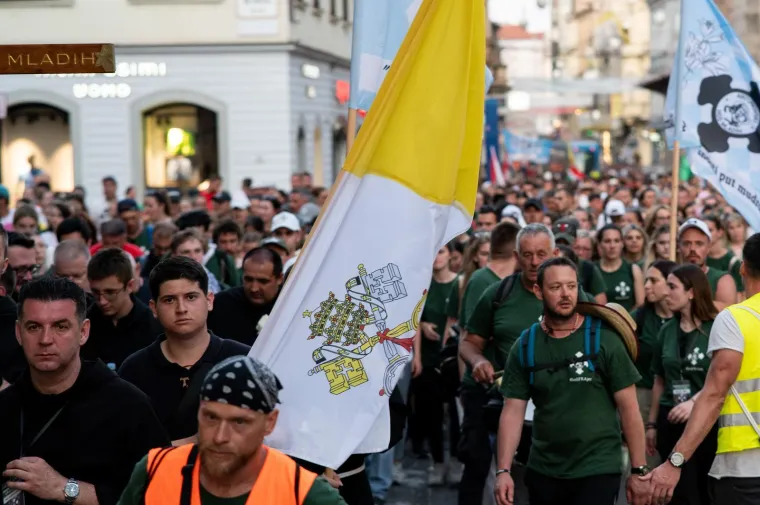 Nestvarni prizori iz Zagreba: Ovo nije nikakav prosvjed! Ovako izgleda 'hrvatski Camino'