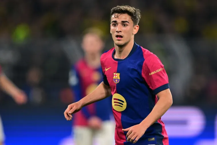 Tajna ljubav nogometne zvijezde i studentice Ane zasjenila kraljevsku romansu!