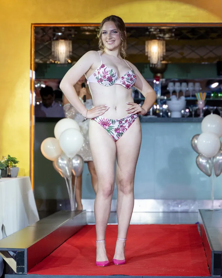 Koliko atraktivnih djevojaka na jednom mjestu! Pogledajte kako je izgledao izbor za Miss Metropole