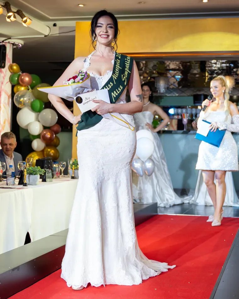 Koliko atraktivnih djevojaka na jednom mjestu! Pogledajte kako je izgledao izbor za Miss Metropole