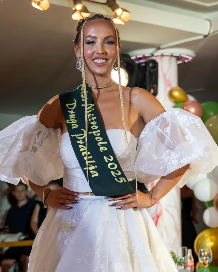 Koliko atraktivnih djevojaka na jednom mjestu! Pogledajte kako je izgledao izbor za Miss Metropole