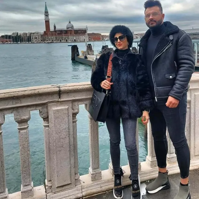 Ervin Mujaković ljubi bivšu misicu: Samozatajna plavuša voli modu i luksuz