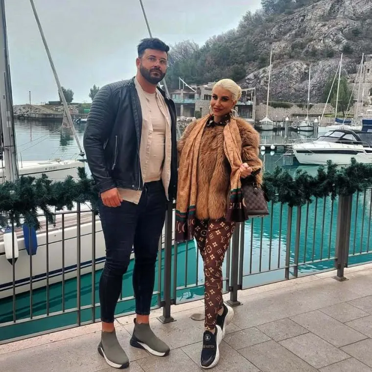 Ervin Mujaković ljubi bivšu misicu: Samozatajna plavuša voli modu i luksuz
