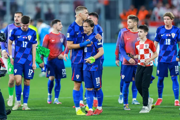 Modrić izazvao delirij nakon izlaska iz sudnice: Jedna žena se ba&scaron; potrudila uslikati Luku