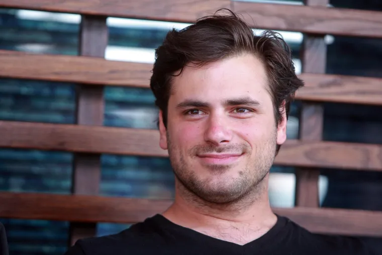 Od bullyinga u &scaron;koli do milijuna na računu: Kako je Stjepan Hauser izgledao na početku karijere?