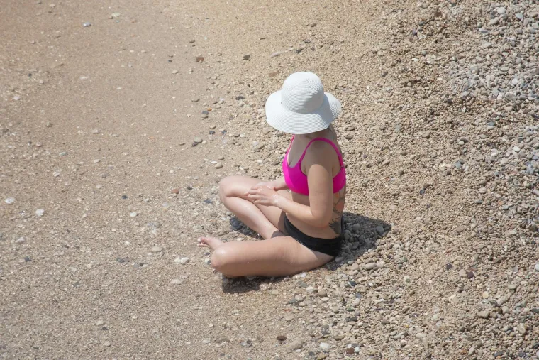 Padaju temperaturni rekordi, plaže su krcate: Pogledajte kako se rashlađuju u Dubrovniku