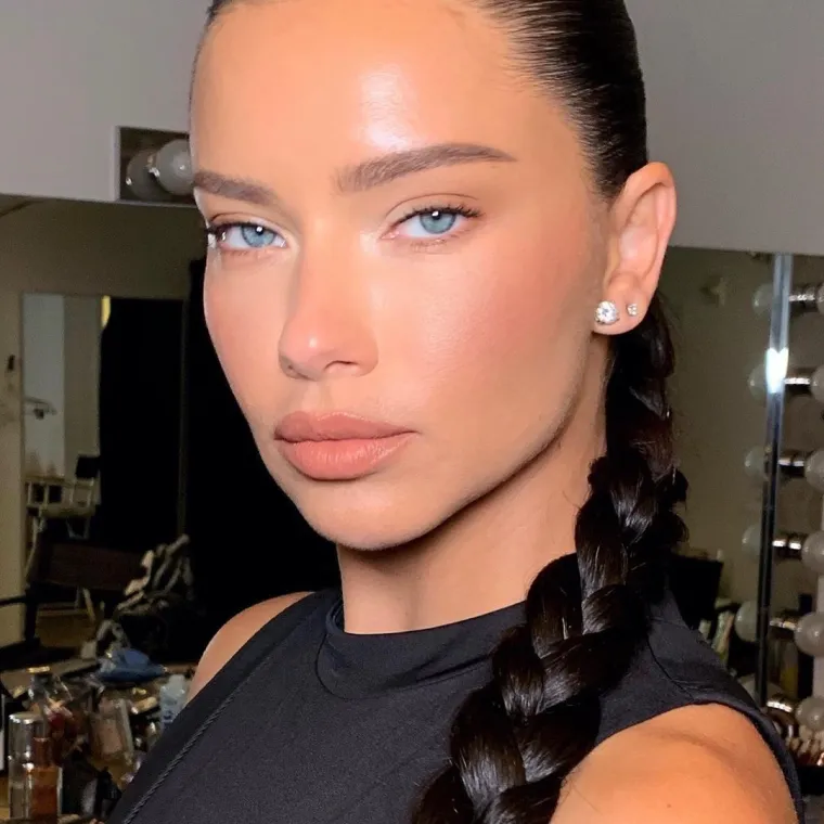 Od svjetske ljepotice do botoks kraljice: Kako danas izgleda Adriana Lima?