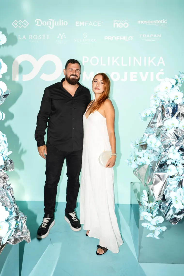 Brojne zvijezde zablistale na glamuroznom događaju: Od pripijenih haljina do dugih nogu