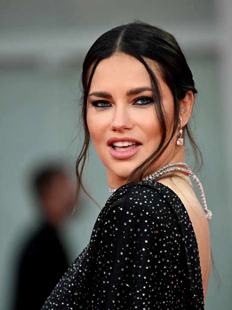 Od svjetske ljepotice do botoks kraljice: Kako danas izgleda Adriana Lima?