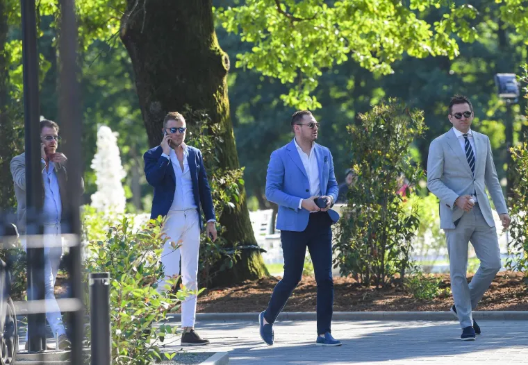 Tri godine bračne idile: Ovako su izgledali Tin Jedvaj i njegova suputnica na dan vjenčanja