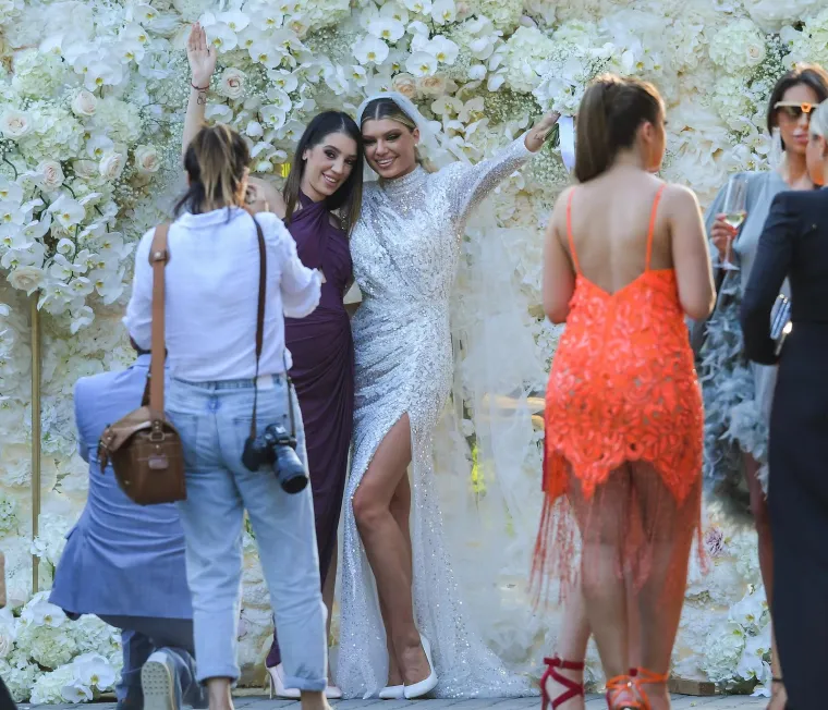 Tri godine bračne idile: Ovako su izgledali Tin Jedvaj i njegova suputnica na dan vjenčanja