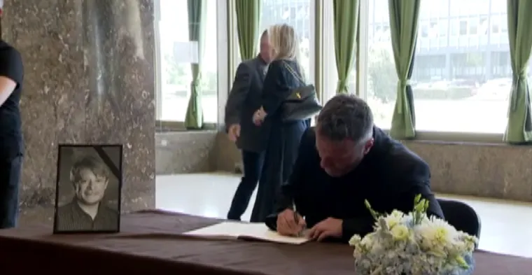 Neutješna kći Matije Dedića nije mogla sakriti tugu na komemoraciji