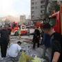 Prve fotografije užasa: Ljudi izbezumljeno stoje ispred ruševnih domova