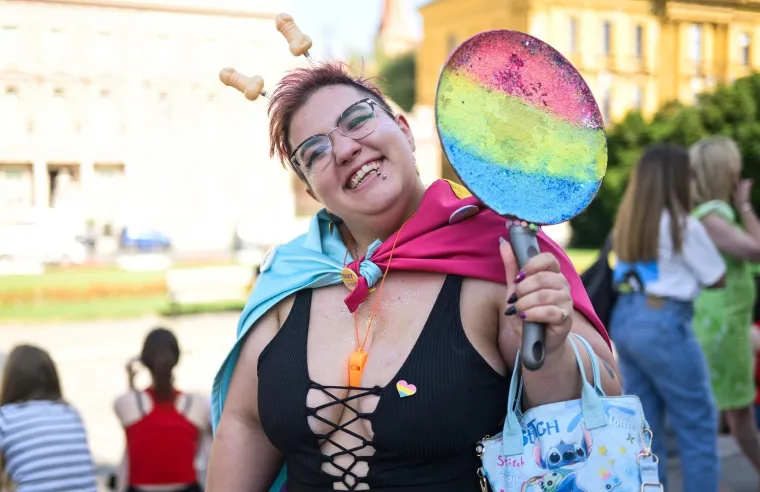 Najglasnija Povorka ponosa dosad! Zagreb nikad nije bio šareniji: 'Bez podjele na rozo i plavo'