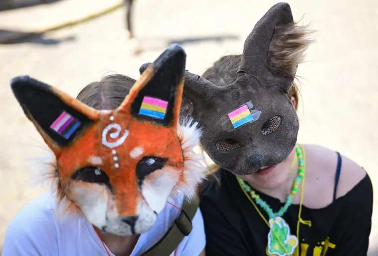 Najglasnija Povorka ponosa dosad! Zagreb nikad nije bio &scaron;areniji: 'Bez podjele na rozo i plavo'