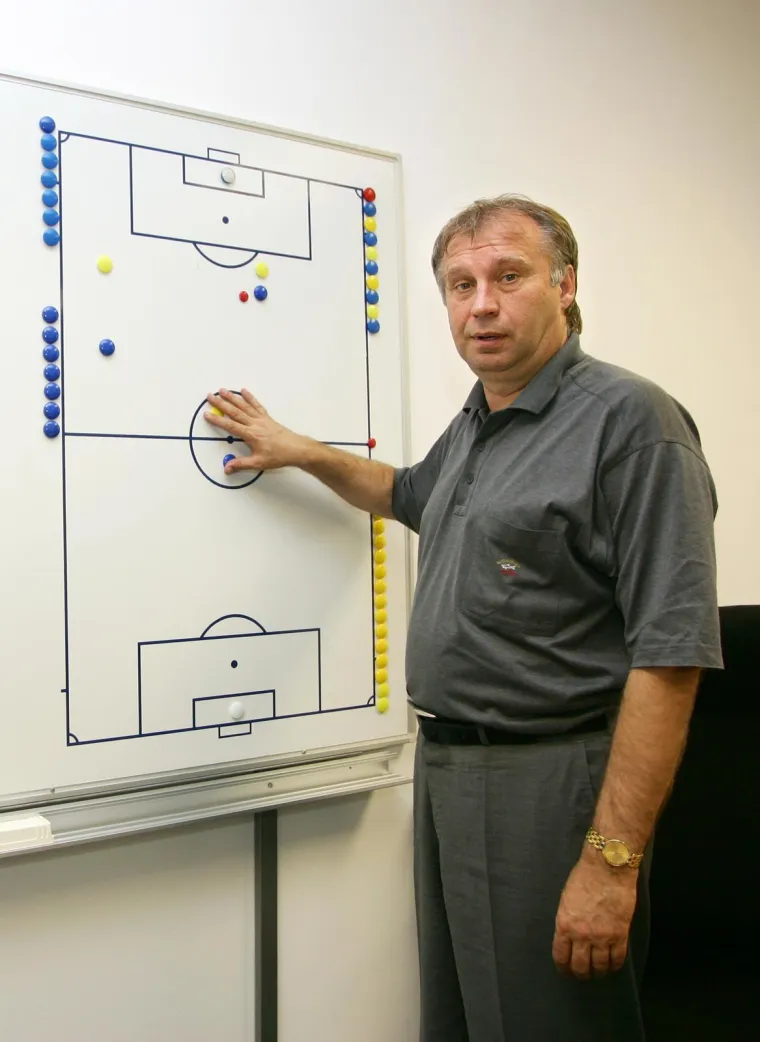 Legendarni igrač i trener Dinama te miljenik navijača napustio nas je prije točno 12 godina