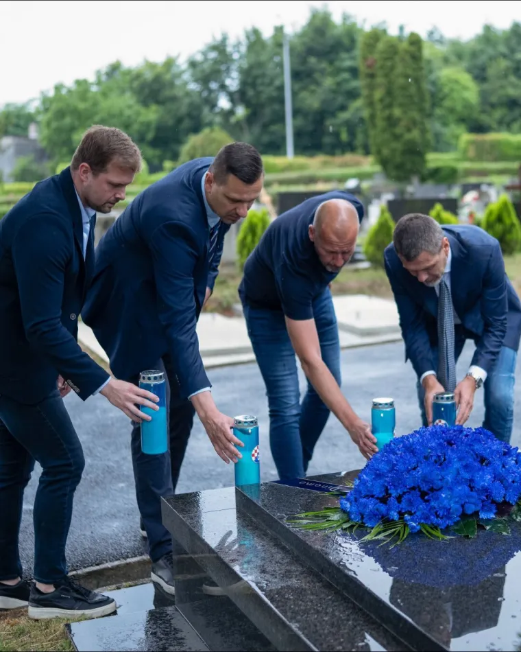 Legendarni igrač i trener Dinama te miljenik navijača napustio nas je prije točno 12 godina