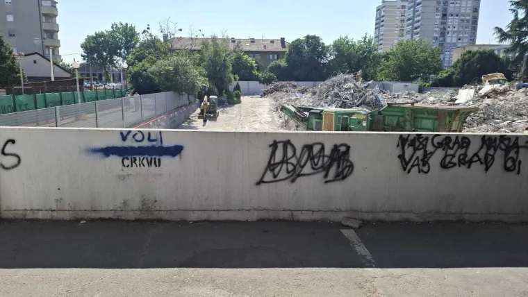 Sramotno divljanje mladih vandala u Zagrebu! Napravili ogromnu štetu: Imamo snimke