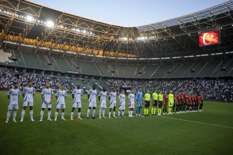 Ovako izgleda novi dom Brune Petkovića: Kocaelispor ima stadion kakav možemo samo sanjati