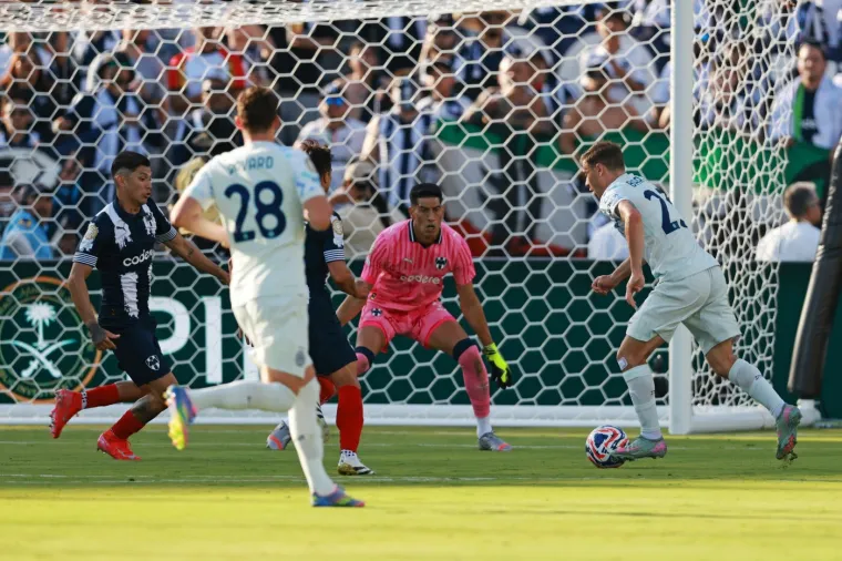 Sučić debitirao u Interovom dresu, pogledajte kako mu stoji: Jedan igrač je bio zvijezda večeri