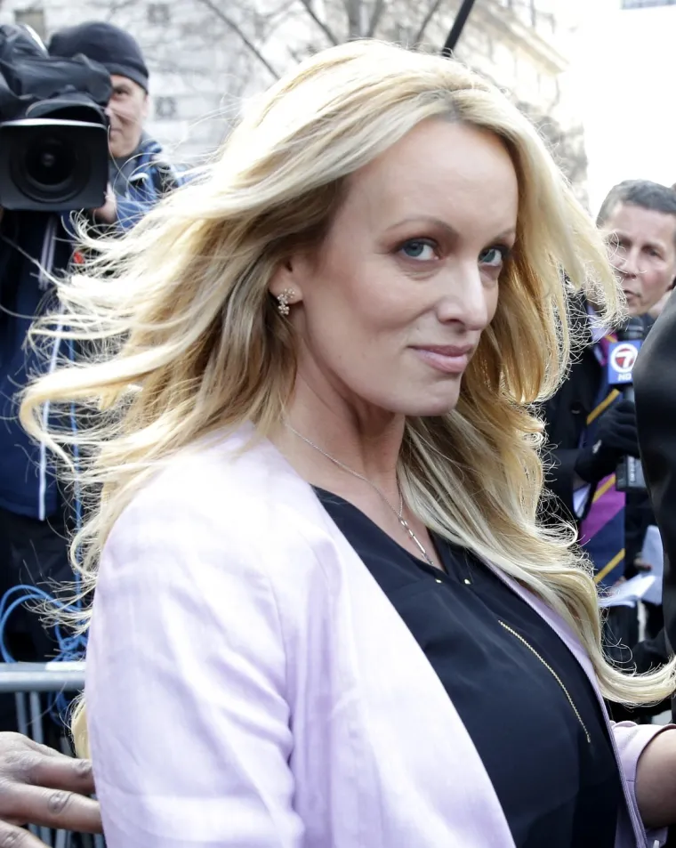 Bila je Trumpova ljubavnica! Snimala filmove za odrasle i predsjedniku zadala veliki udarac