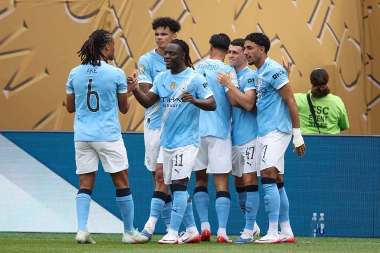 Pogledajte lice Gvardiola nakon &scaron;to je doznao da neće početi u prvih 11 na klupskom SP-u