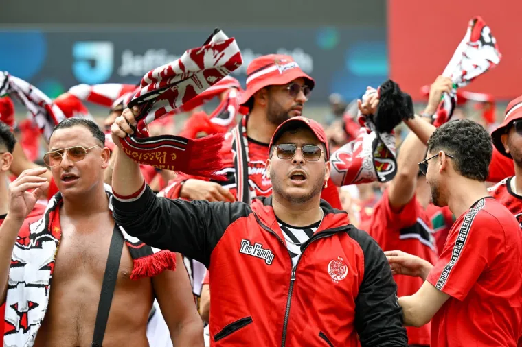 Pogledajte lice Gvardiola nakon &scaron;to je doznao da neće početi u prvih 11 na klupskom SP-u