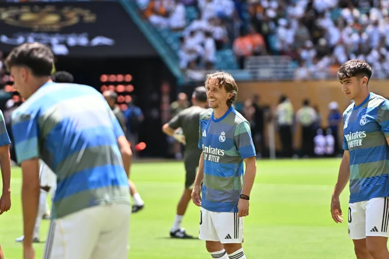 Publika u Miamiju pala u trans kad je Luka u&scaron;ao u igru! Ovo se rijetko viđa