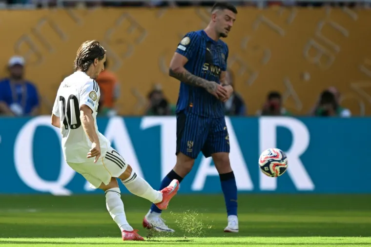 'Ukrao' penal Modriću pa se potpuno raspao: 'Molili su se da Luka puca'