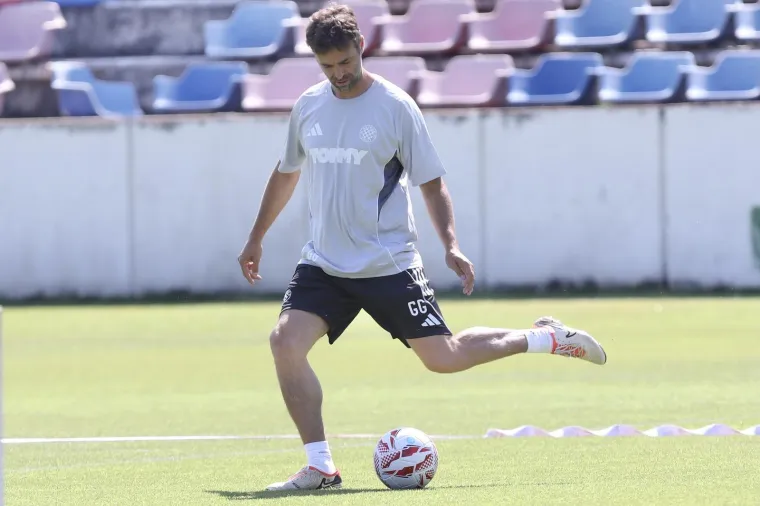 Hajduk počeo s pripremama pod vodstvom Garcije: Jedan igrač &scaron;okirao sve na 30+ stupnjeva