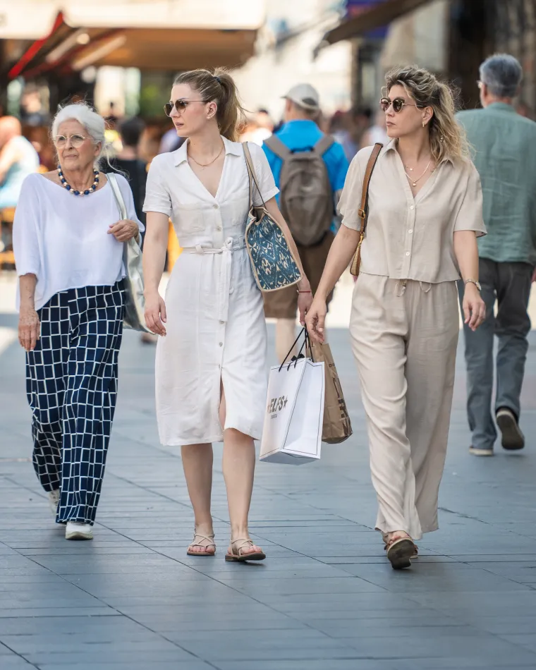 Nosi im se bijela boja: Zagrebačke trendseterice ovako su pobijedile vrućinu