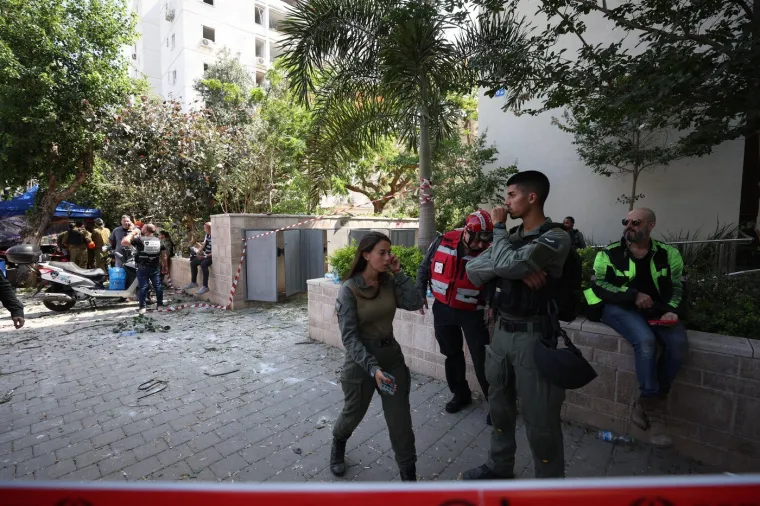 Iran izveo dva raketna udara na Izrael nakon američkog napada: Evakuacija Hrvata u punom jeku