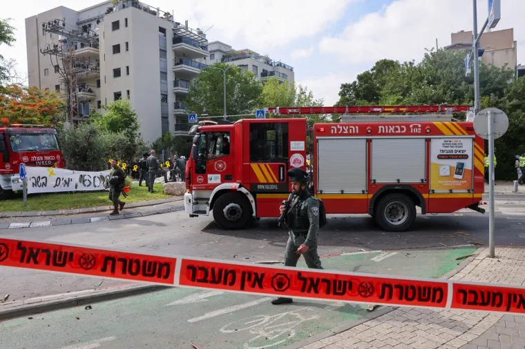 Pogledajte posljedice raketnih udara na Izrael: Evakuacija Hrvata u punom jeku