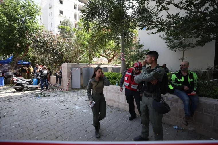 Pogledajte posljedice raketnih udara na Izrael: Evakuacija Hrvata u punom jeku