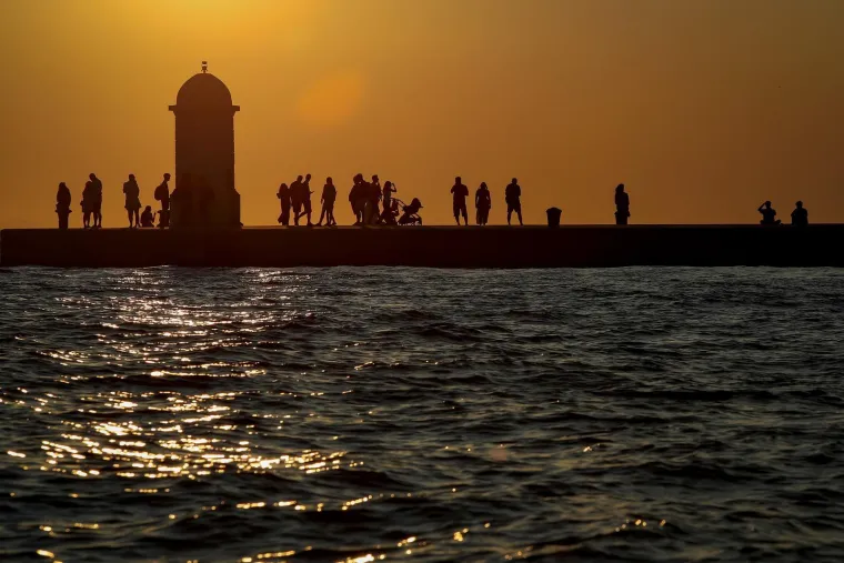 Svi su gledali u nju: Sirena na zadarskoj rivi plijenila poglede