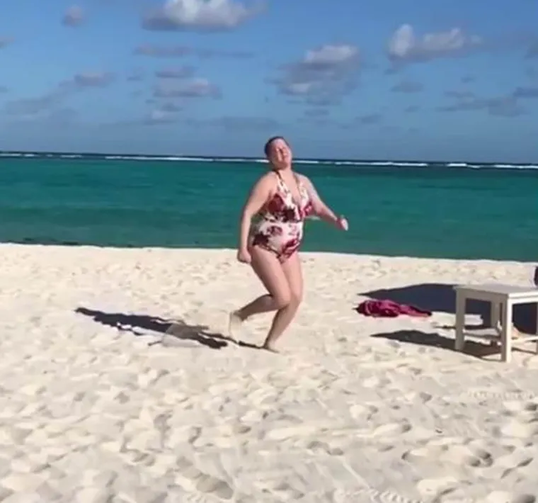 Skinula preko 30 kilograma pa se rije&scaron;ila muža? Amy Schumer ne liči na sebe s početka karijere