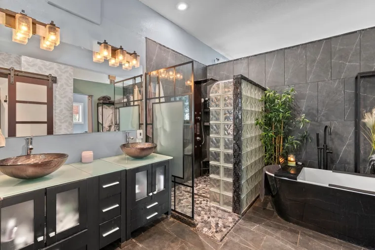 Prodaje se vila 'Kuća obitelji Kremenko': Napravljena je uz stijenu staru 200 milijuna godina