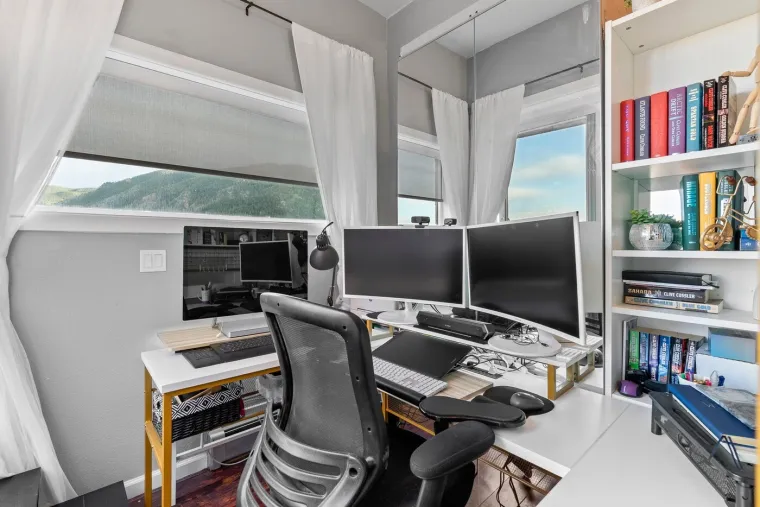 Prodaje se vila 'Kuća obitelji Kremenko': Napravljena je uz stijenu staru 200 milijuna godina