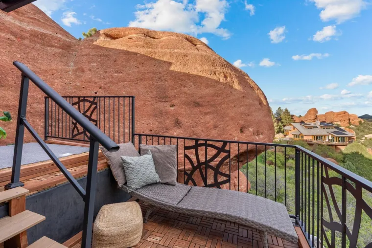 Prodaje se vila 'Kuća obitelji Kremenko': Napravljena je uz stijenu staru 200 milijuna godina